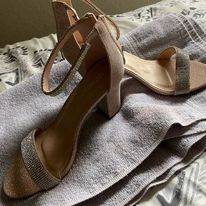 Glittery cream heels!